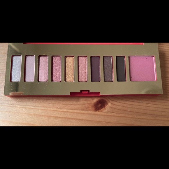 Esteelauder Eyeshadow two plates - Picture 2 of 5